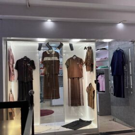 آناشید مرکز خرید ولیعصر